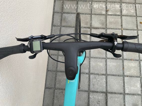 Roadlite CF 8 2022 - 2