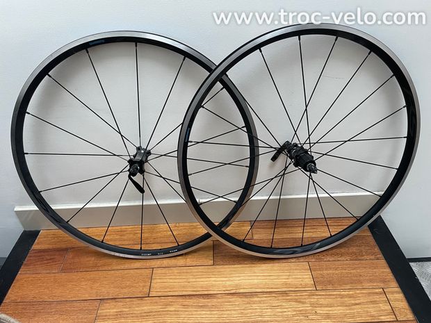 Roues shimano wh-RS300 - 1