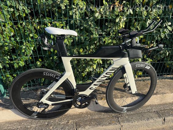 Canyon speedmax cf8 Disc Version 2022 blanc avec capteur de puissance intégré - 3