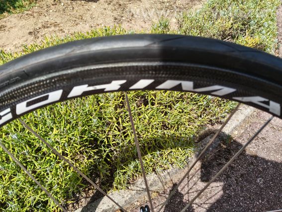 Roues Corima viva S à pneus - 3