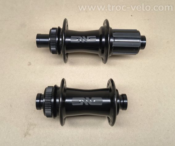Moyeux ENVE Foundation - 2