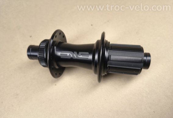Moyeux ENVE Foundation - 4