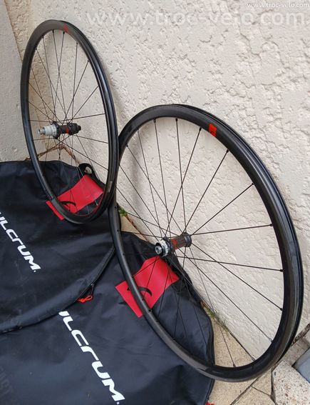 paire de roues carbone à disques FULCRUM Speed 25 - 2