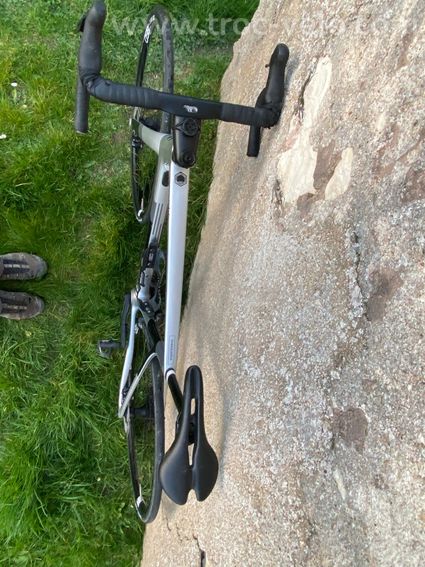 Vélo Cannondale gris taille 54 - 9