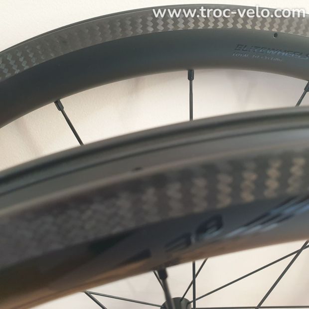 Dispo 🤩ELITEWHEELS paire carbone patin 38mm neuves pour pneus chambre et tubeless ready  - 1