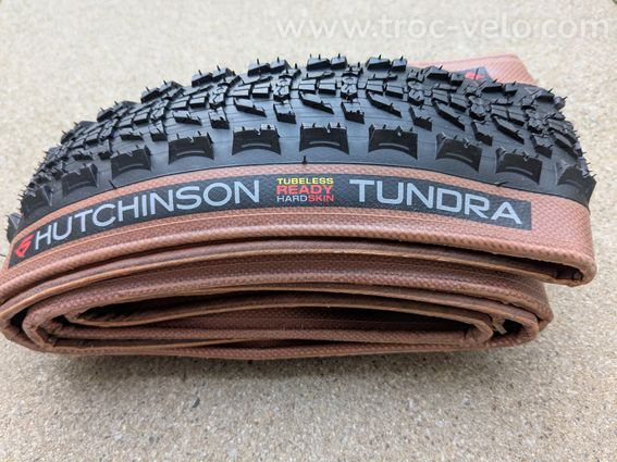 Pneu Hutchinson Tundra 700*40 - 2