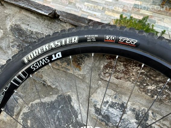 Paire de roues VTT DT Swiss Spline 1900 M 27.5 boost 6 trous shimano - 7
