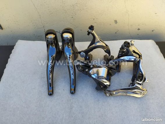 Mini groupe Shimano Dura Ace 11 vitesses, vélo route course carbone