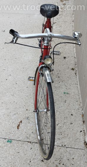 Vélo ville femme vintage taille M rouge 10 vitesses en Bé - 2