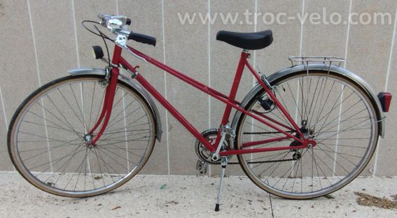 Vélo ville femme vintage taille M rouge 10 vitesses en Bé - 3