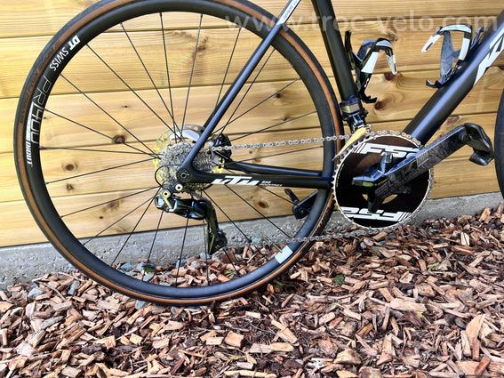 KTM Revelator Alto – B&B Hotels – Dura-Ace Di2 11V – Carbone R9820 – T55 - 2