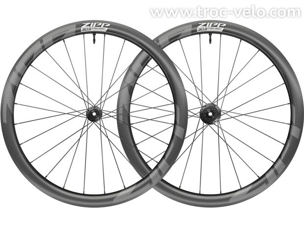 ZIPP 303 Firecrest Disc roues carbone 40mm disque pneu tubeless 2024 - 1