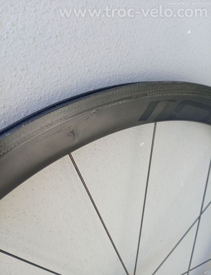 Roue haut de gamme Roval Carbone comme neuve, - 3