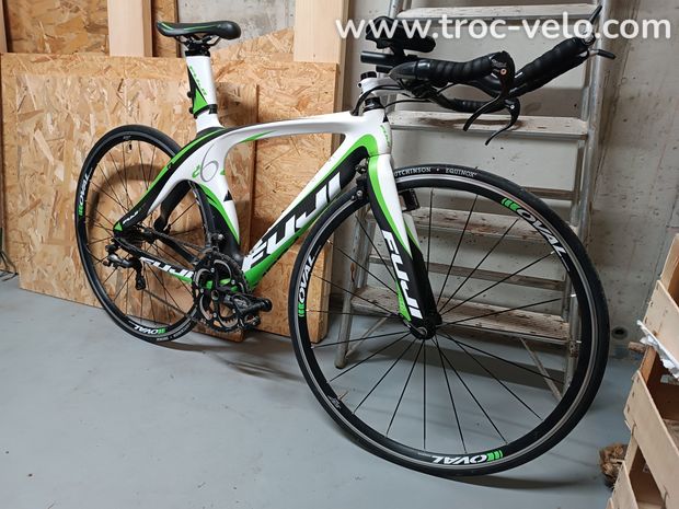 Vélo triathlon Fuji carbone  - 2