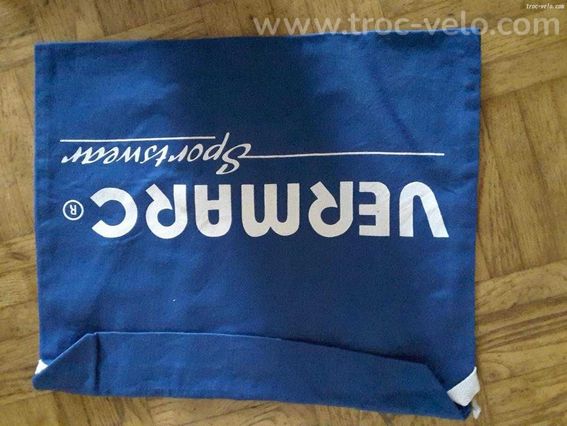 Musette vermac bleu