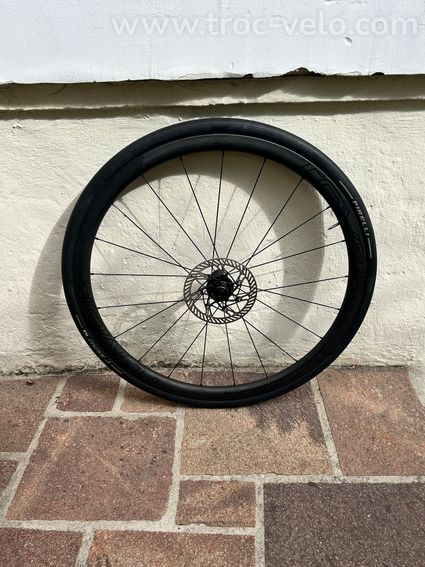 Roue Roval Rapide CLX 32 / Tres bon état - 3