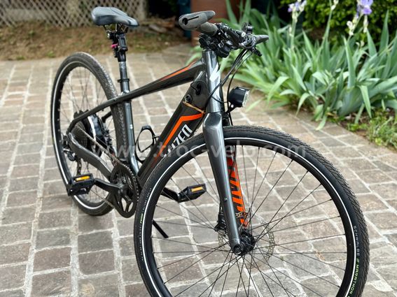 Specialized Turbo FLR SPECIALIZED 78170 Troc Vélo