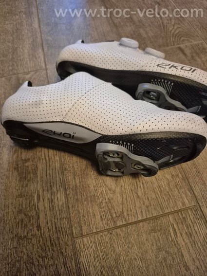 chaussures vélo route neuves EKOI Racing C12 FULL CARBON Taille 40 - 4
