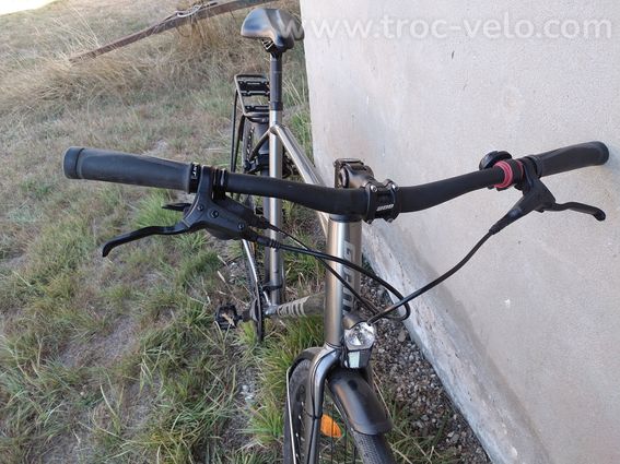 VTC Giant Escape taille L - 7