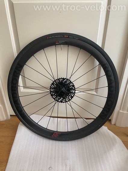 Paire de roues carbone Roadborn R38 Pro - 3