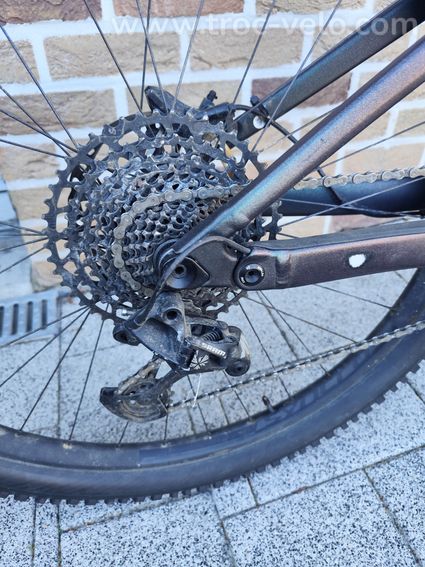scott Genius 930 millésime 2022 taille L - 9