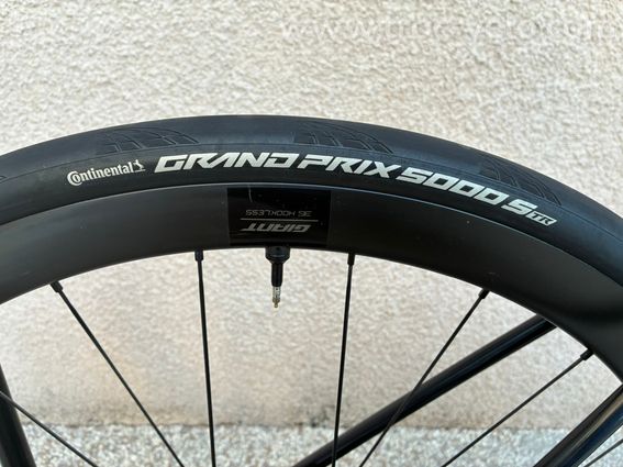 Giant TCR Advanced Pro 0 Di2 2023 – Taille M – Ultegra Di2 - 8