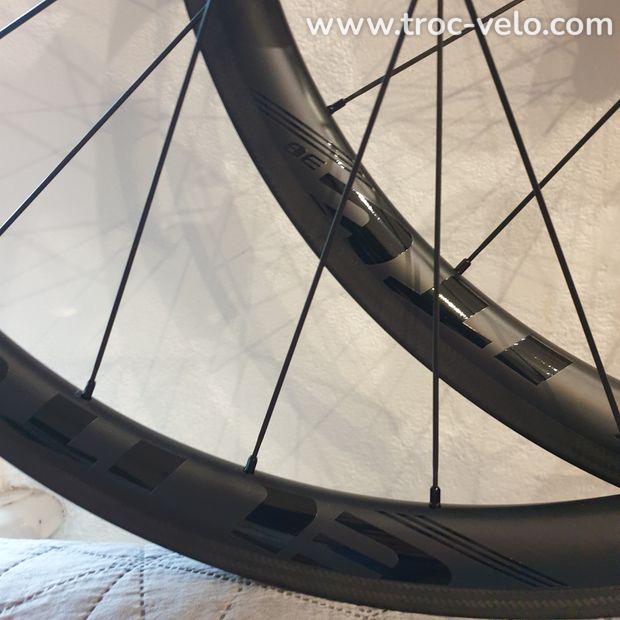 Paire roues carbones neuves ELITEWHEELS PATIN 38MM pour pneus chambres ou tubeless ready  - 3