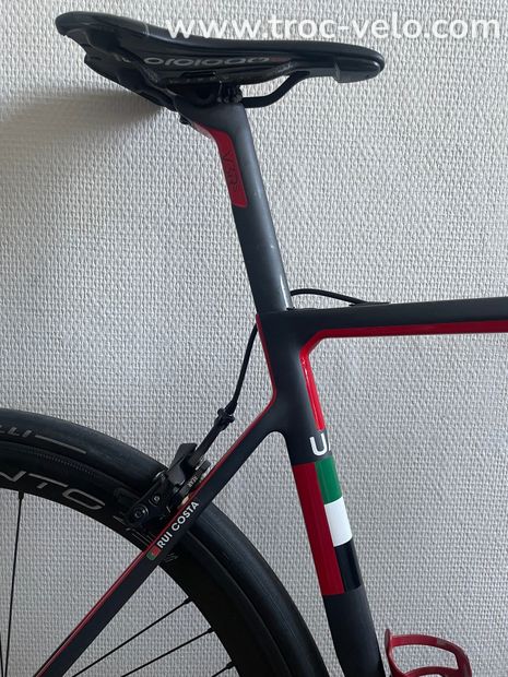 RUI COSTA UAE COLNAGO V3RS - 3