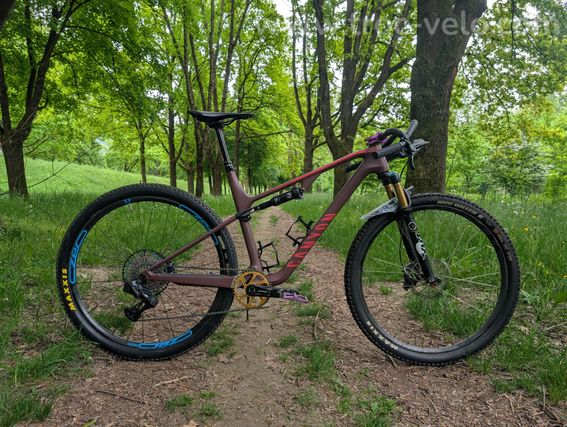 Canyon LUX SRAM XX1 Eagle AXS - 10