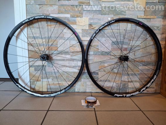 Roue  neuves FSA  Afterburner  -50% - 2