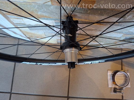 Roue  neuves FSA  Afterburner  -50% - 5