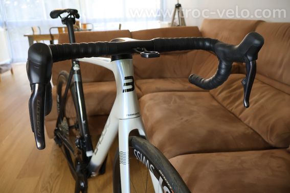 Vélo route carbone Basso diamante - 10