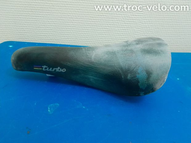 Selle turbo cuir - 1