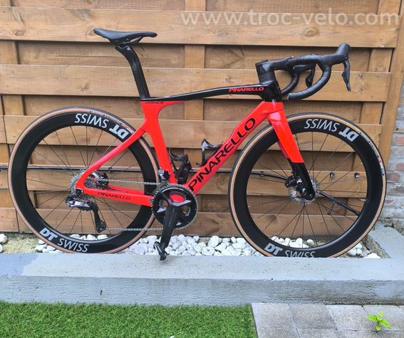 Vélo route Pinarello Prince 2023 DI2 Ultegra full carbon taille M