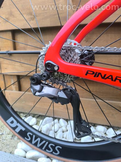 Vélo route Pinarello Prince 2023 DI2 Ultegra full carbon taille M - 5