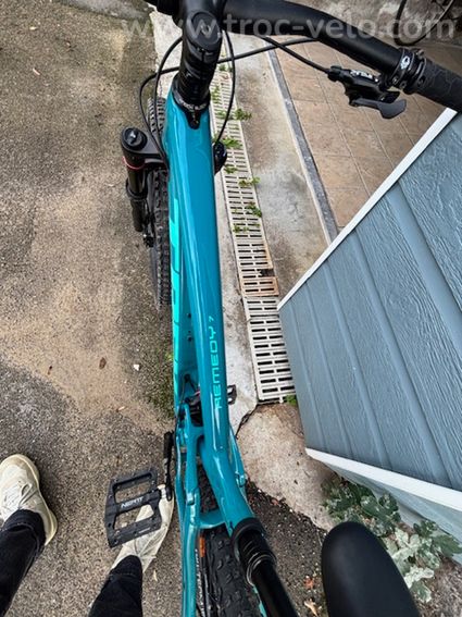 Trek Remedy 7 (Taille M) – VTT tout-suspendu 27,5" – Comme neuf (4 sorties) - 10