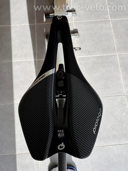 Colnago v4rs - 11