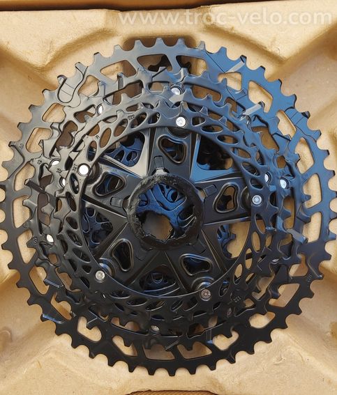 Cassette neuve 13 couronnes SRAM - 2
