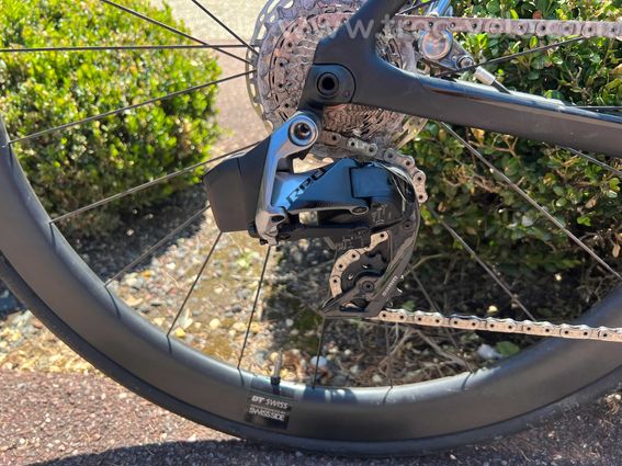 Rose X-Lite Six Disc Red eTap AXS - 2