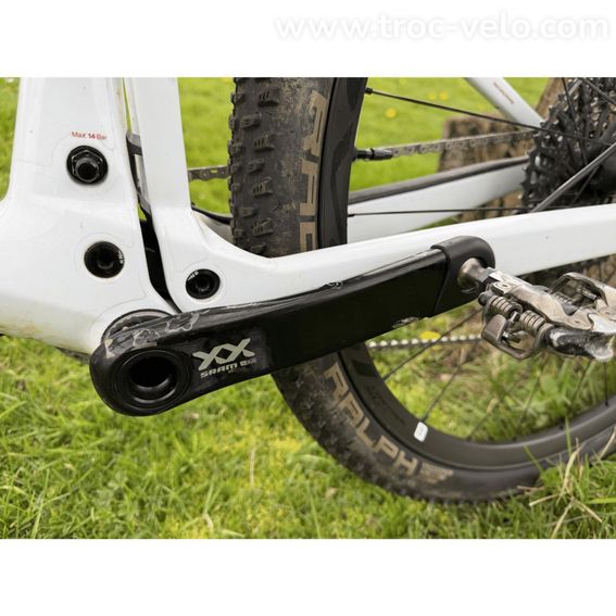 BMC Fourstroke 01 LTD - 9