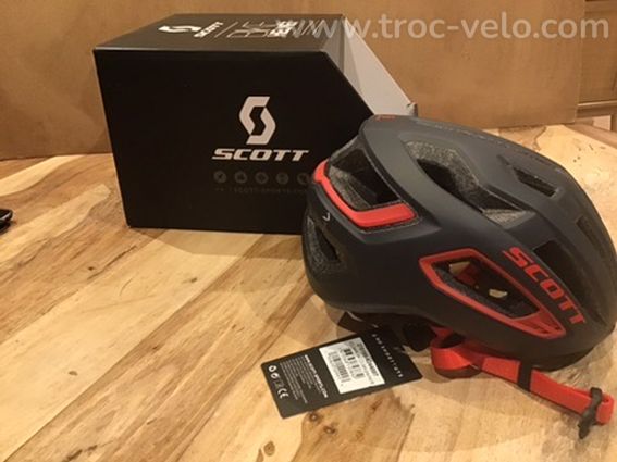 [NEUF] Casque Scott Arx - Taille M (55-59cm) - Dark Grey/Red - 2