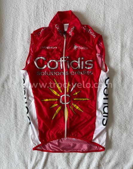 Veste sans manche aéré neuve cofidis