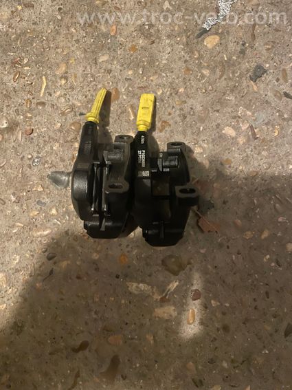 Vends étrier de frein disque Campagnolo chorus 160 mm