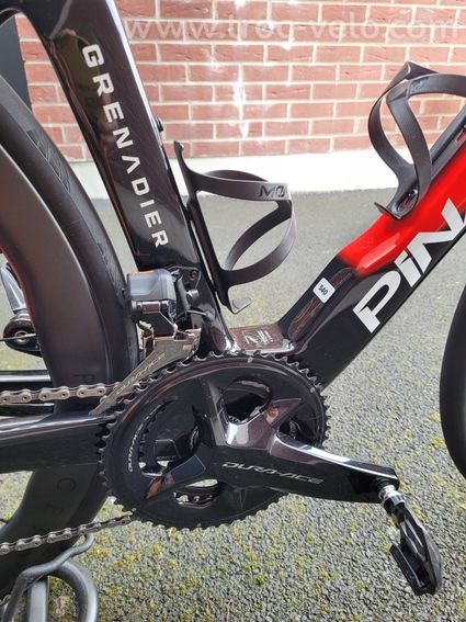 Pinarello dogma F ineos grenadiers 2025 - 5