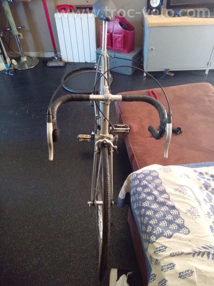 VIEUX vélo - 3