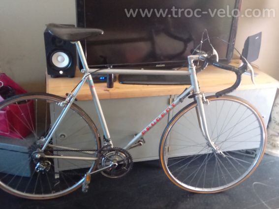 VIEUX vélo - 4