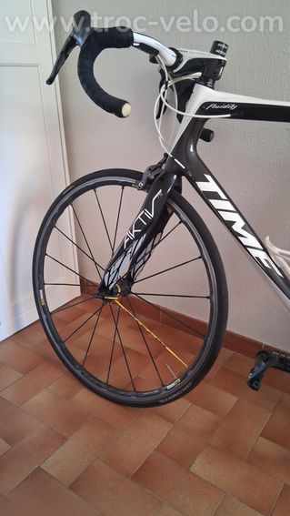 Vélo de route Time (prix négociable) avec accessoires  - 3