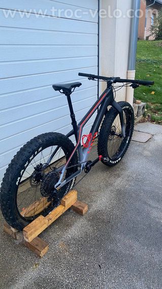 Canyon Dude CF 8 2021 - 2