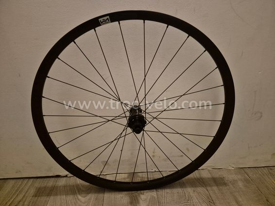 Vends roue arrière superboost 29 neuve