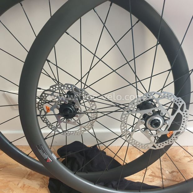 👍paire roues carbones disc neuves en 38 ou 50mm pour pneu chambre ou tubeless  - 3